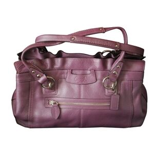 Coach Penelope shoulder bag crafted from pebbled leather.